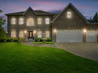 1020 W 55th Pl, Countryside, IL 60525