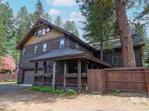 925 Conifer St, McCall, ID 83638
