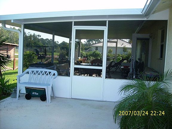 Screened Patio