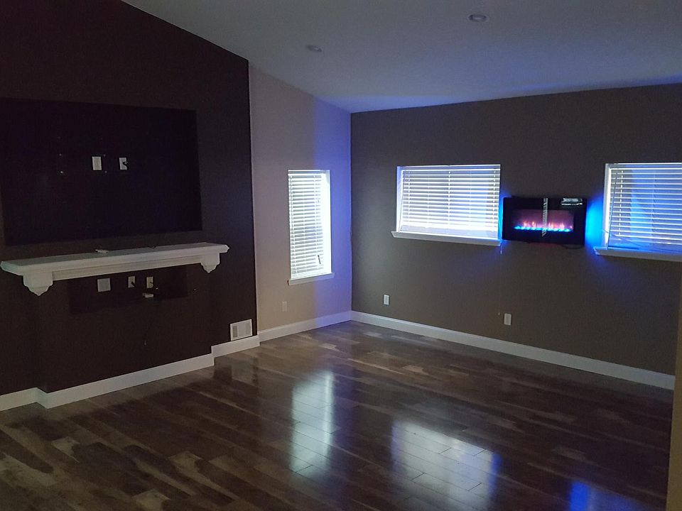 1st image of 22000 Sunnydale St