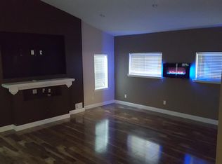 22000 Sunnydale St, Saint Clair Shores, MI 48081