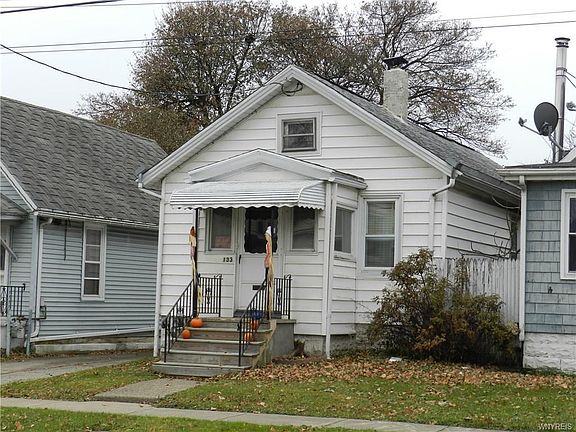 2nd image of 133 Victory Ave