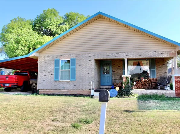 802 Foster St, Hammon, OK 73650