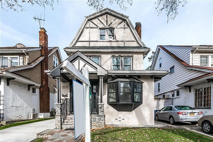 1st image of 12215 Metropolitan Ave