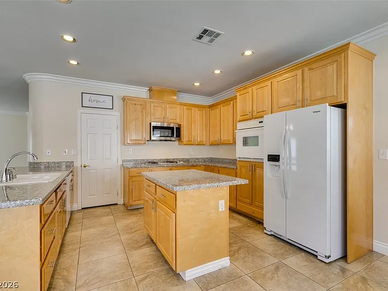 9620 Sedona Hills Ct — Photo 27