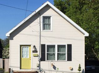 1011 Velp Ave, Green Bay, WI 54303