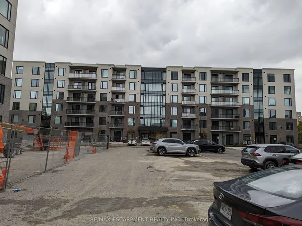 103 Roger St, Waterloo, ON