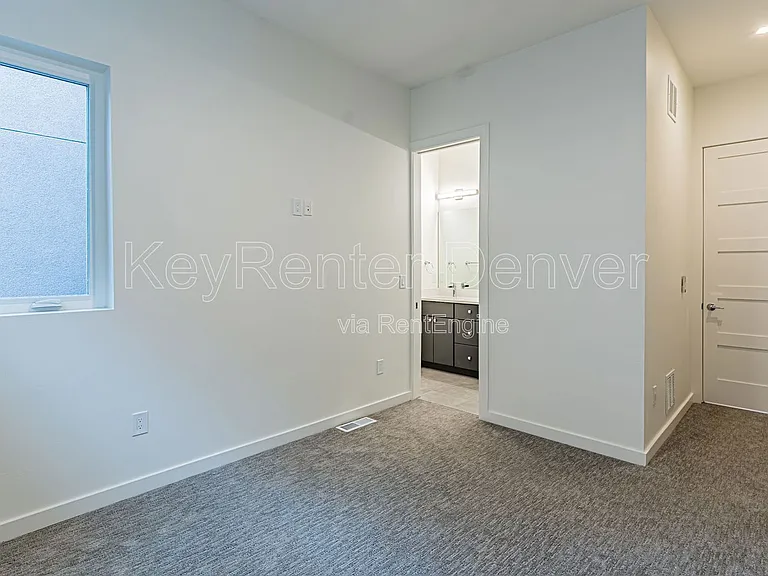1286 Osceola St — Photo 11