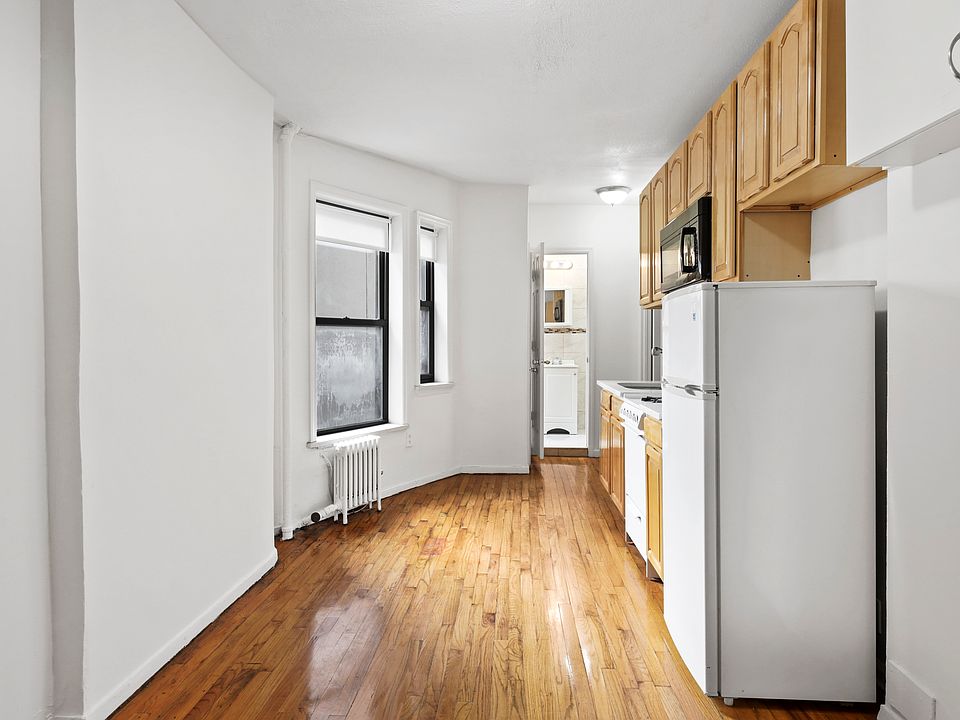 1st image of 242 E 10th St APT 12A