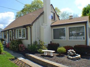 60 Muller Rd, Burlington, MA 01803