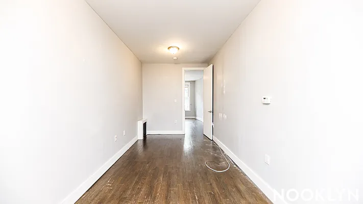 Rented by Nooklyn NYC LLC | media 18