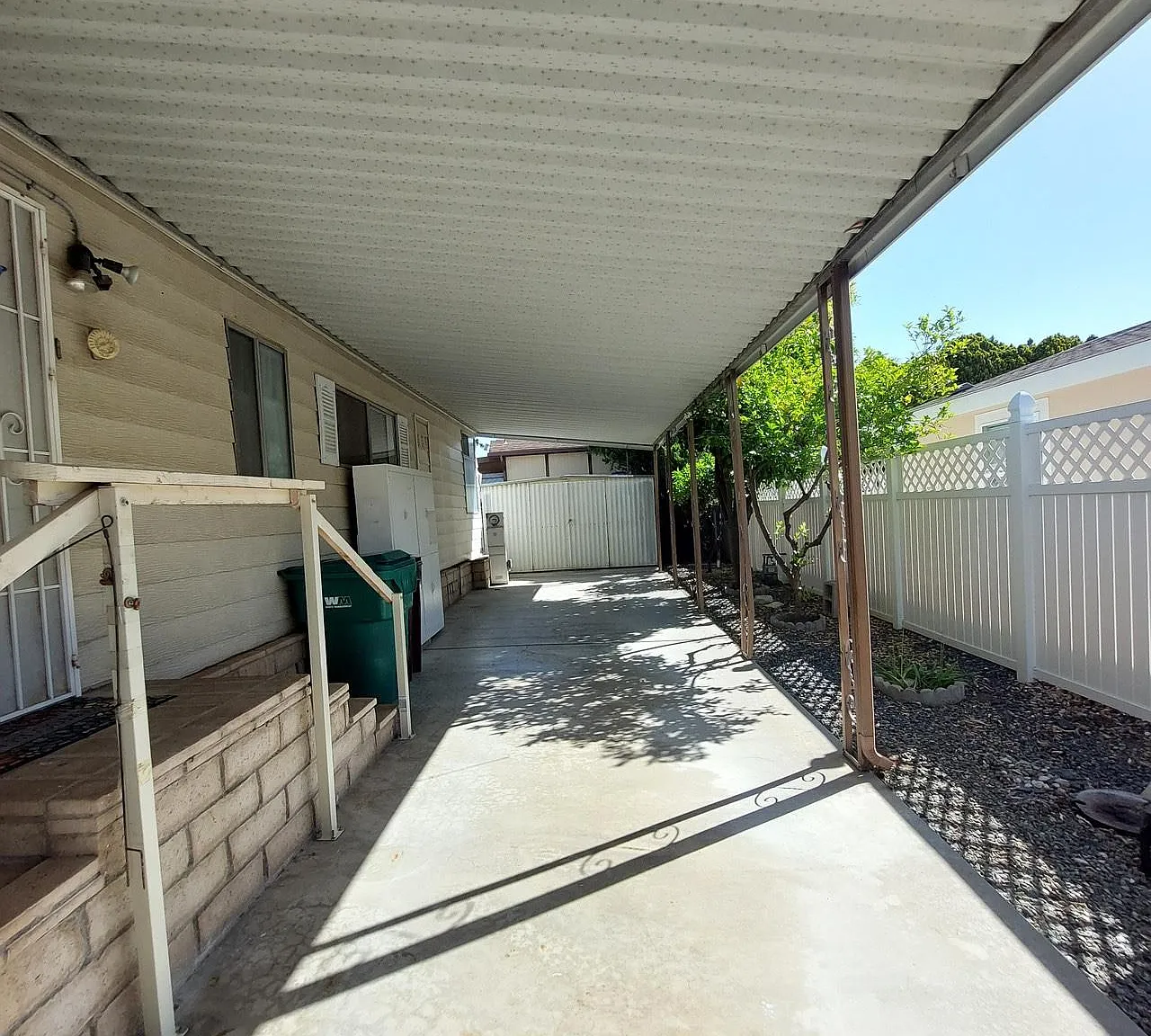 2 bed, 1464 sqft, $2,150 — Photo 2