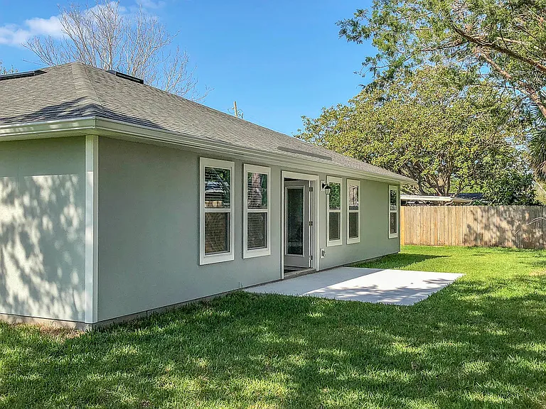 707 Amberjack Ln — Photo 23