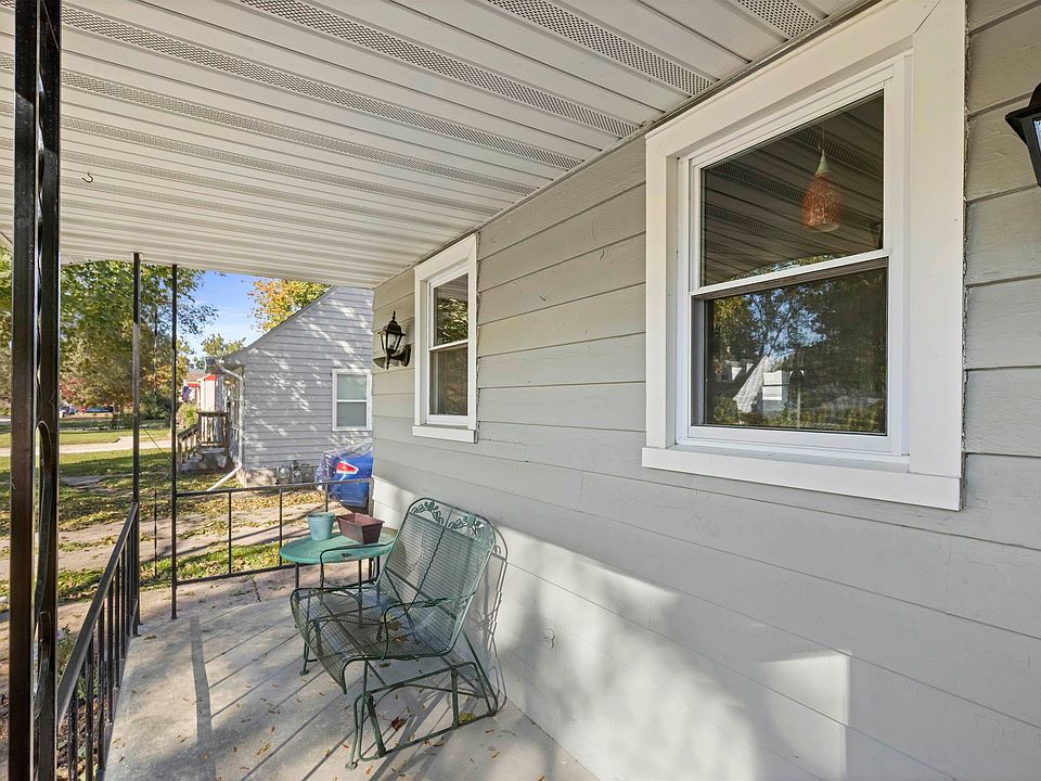 734 Sheridan Dr, Loves Park, IL 61111 Zillow