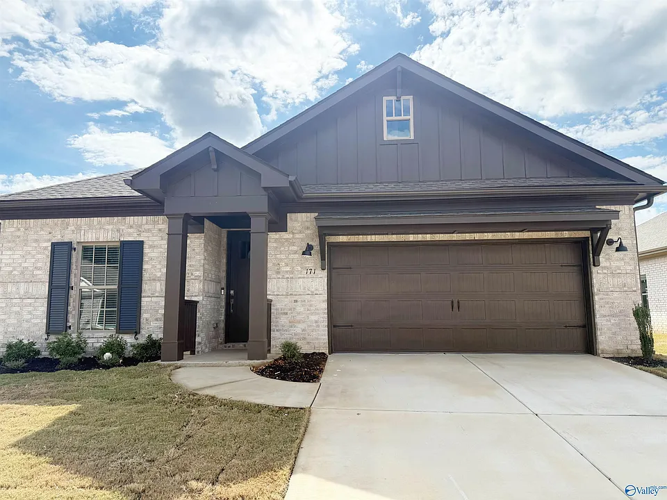 171 Clift Creek Dr