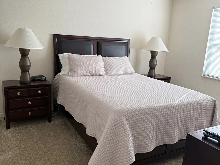 River Park Apartments — Photo 29