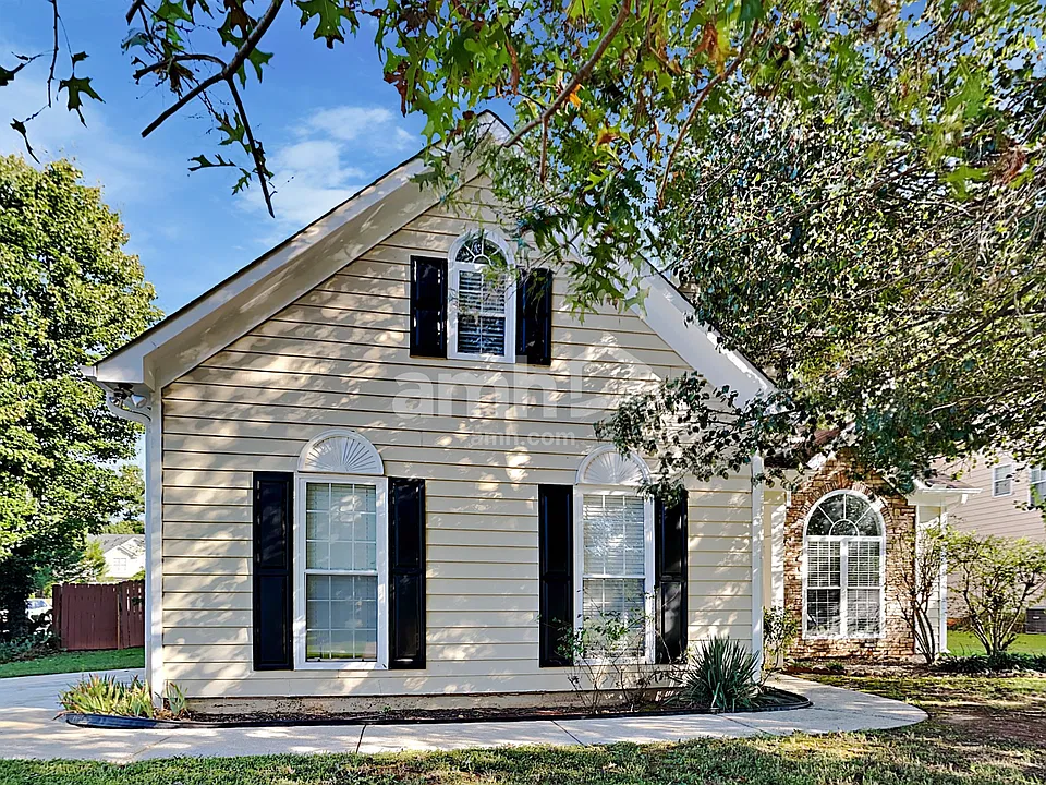 201 Oak Vista Ct