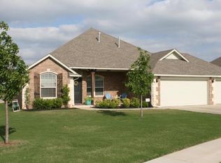 501 Ridge Lake Blvd, Norman, OK 73071