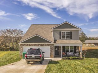 1068 Greenway Dr, Morristown, TN 37813