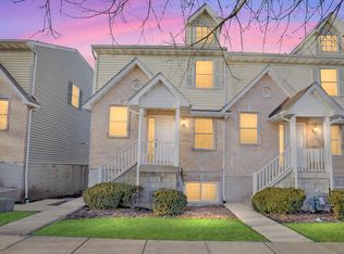 223 W Cortland Center Rd, Cortland, IL 60112