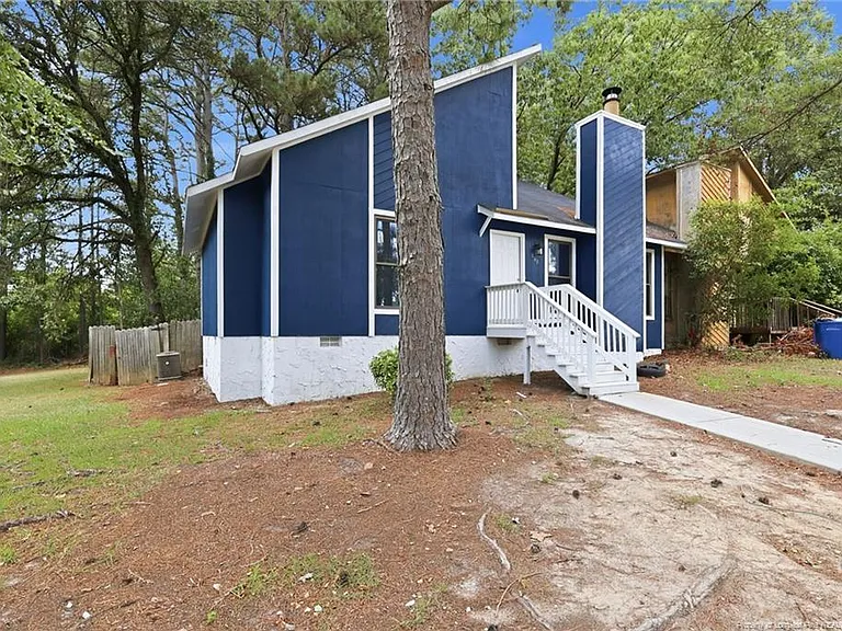 860 Danish Dr — Photo 1