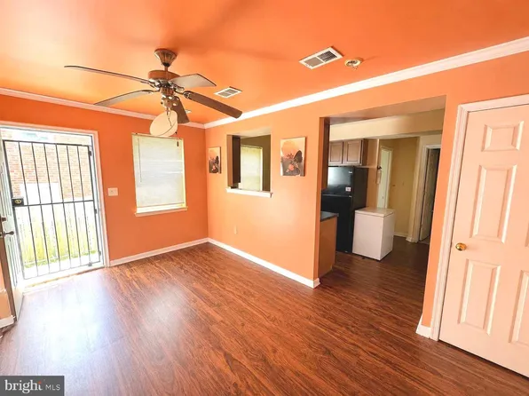 429 60th St NE APT 2, Washington, DC 20019