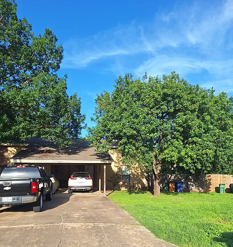 8207 Hood Cir #B Photo 1