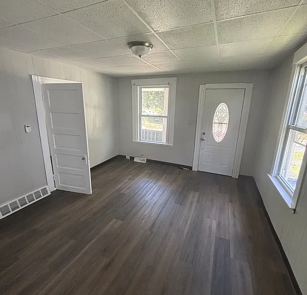 6819 Hope Ave — Photo 3