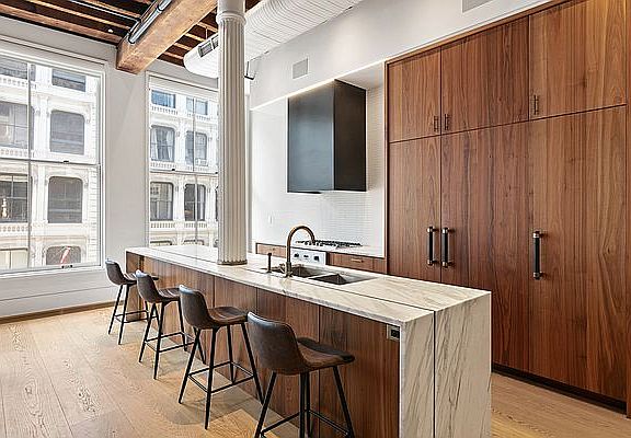 4th image of 62 Wooster St APT 3A