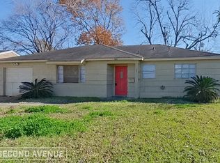 205 Tilden Dr, Pasadena, TX 77506