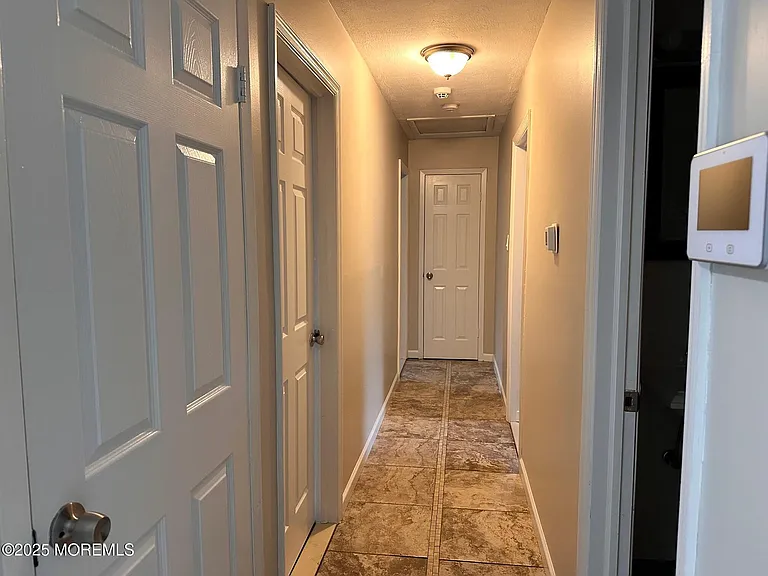 702 Cassville Rd — Photo 13