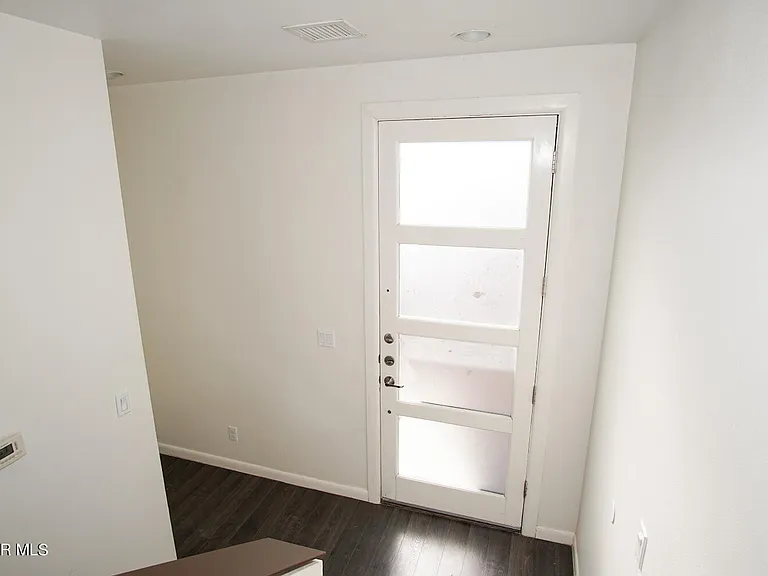 6262 Woodrow Bean Transmountain Dr #20 — Photo 4