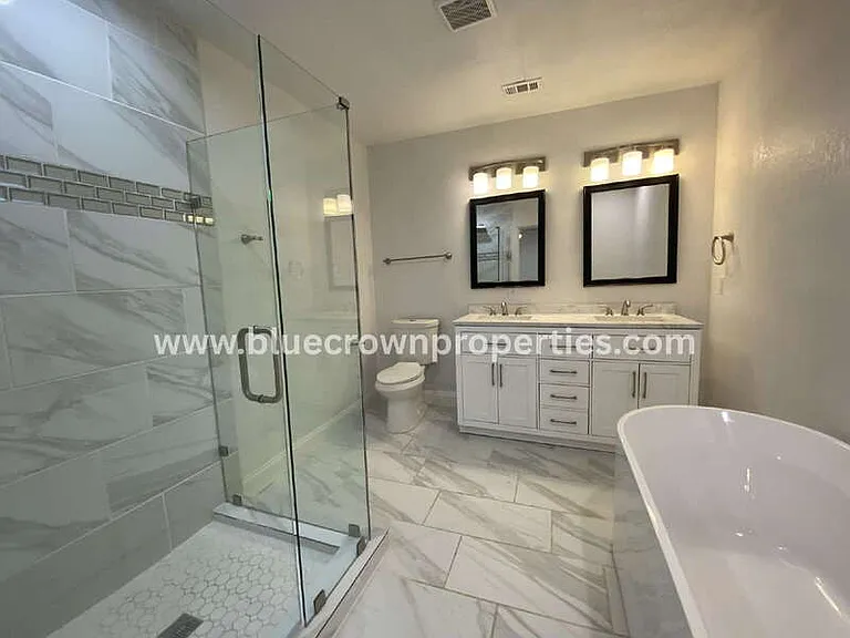 3035 Townsend Dr — Photo 10