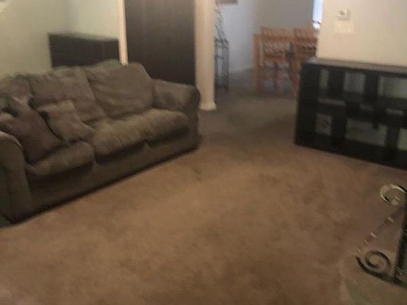 2nd image of 6134 Glenloch St