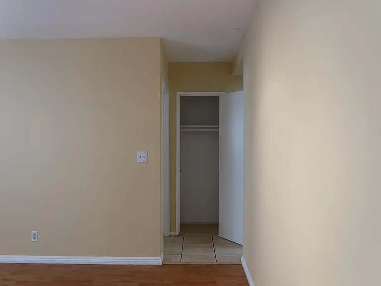 14609 Christine Dr #12 — Photo 9