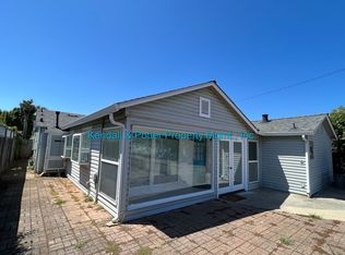 215 Liberty St, Santa Cruz, CA 95060