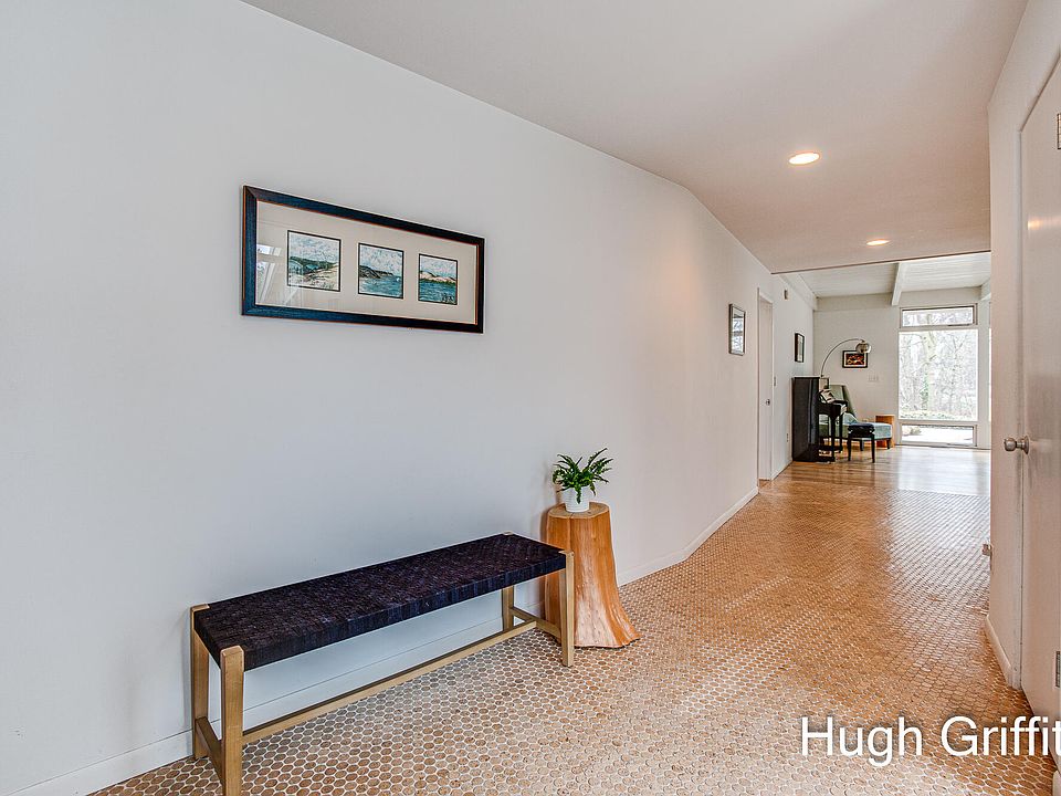 2626 Reeds Lake Blvd SE, East Grand Rapids, MI 49506 Zillow