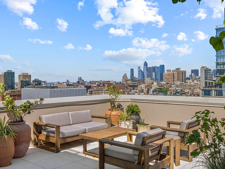 185 Chrystie St #701 — Photo 21