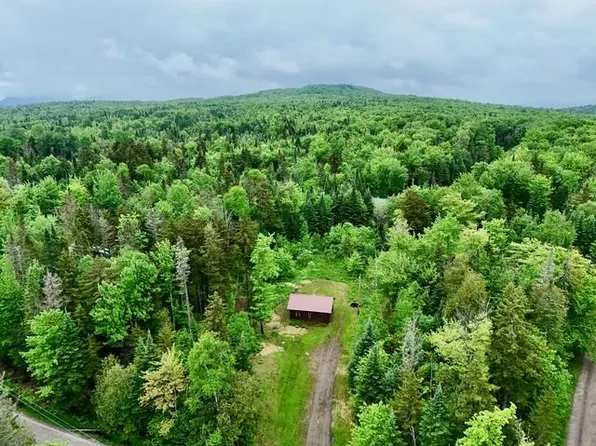 975 Newark Pond Road, Newark, VT 05871
