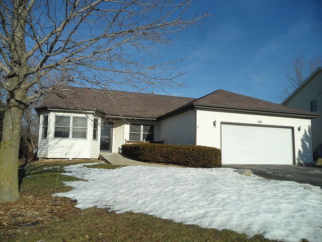 1st image of 104 Bounty Dr NE
