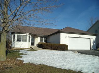 104 Bounty Dr NE, Poplar Grove, IL 61065