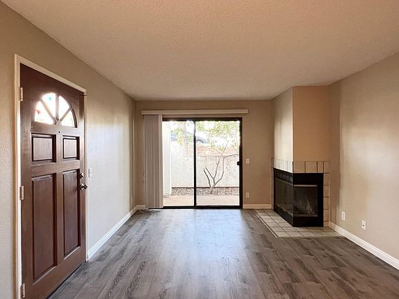 4th image of 2425 Cranston Dr Unit 229