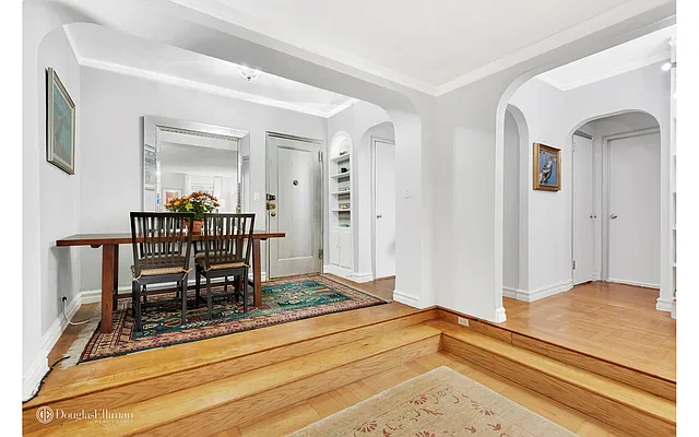 Sold by Douglas Elliman | media 14