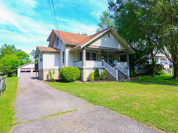 2nd image of 1179 Bruce Ave