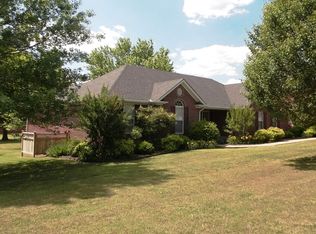 50 Eastridge Rd, Fayetteville, TN 37334