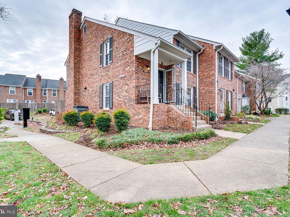 1st image of 2506 S Arlington Mill Dr #5