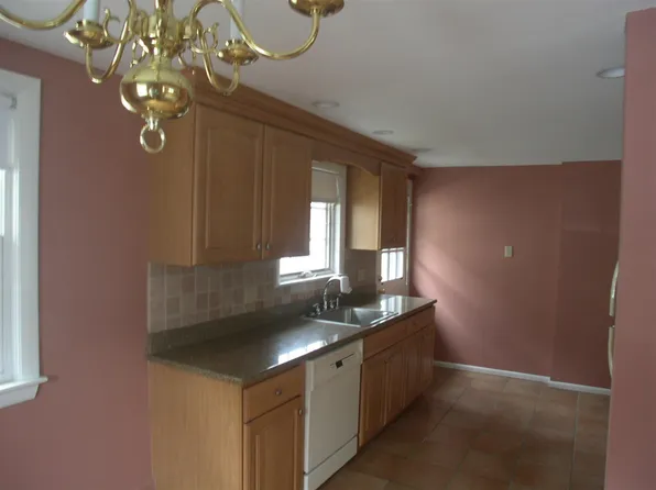 88 North St, Somerville, MA