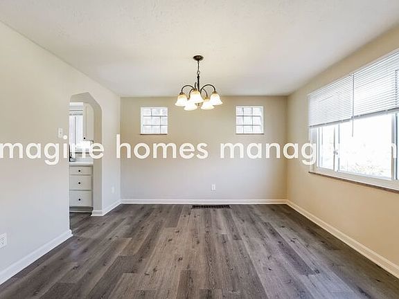 4th image of 51 W Bellecrest Ave