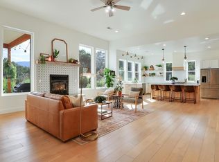 12 Galisteo Ct, Sandia Park, NM 87047