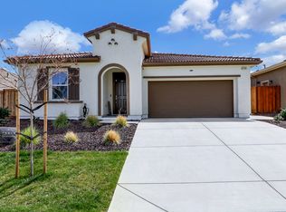 21194 Grapevine Dr, Patterson, CA 95363